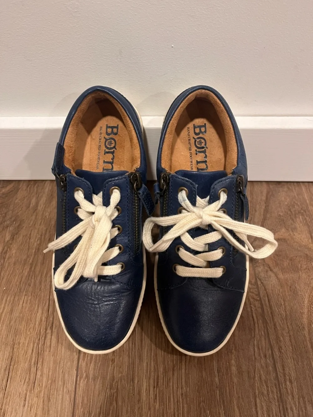 Born Paloma Leather Sneaker